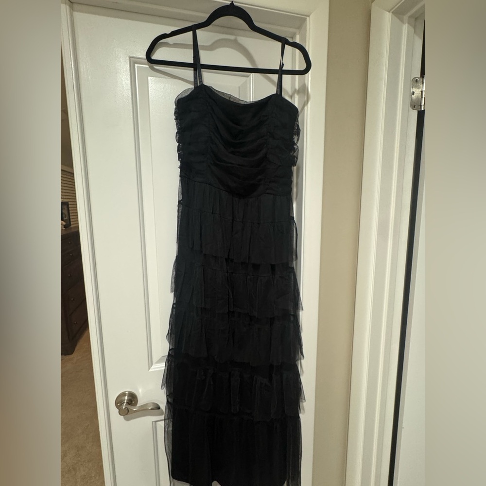 Elegant Black Layered Midi Dress